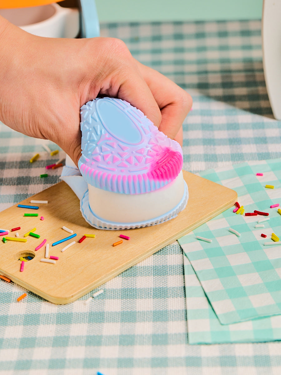 Taba Squishy Blue-white Cookie Sandwich Squeeze Toys