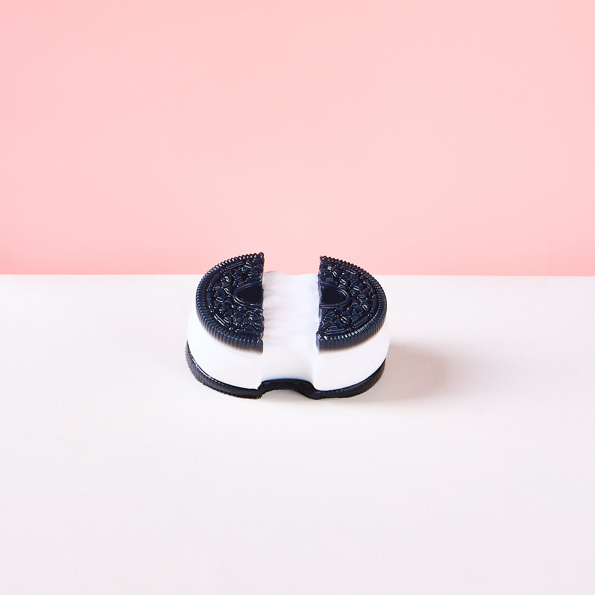 Taba Squishy Black-white Stretchy Cookie Sandwich Squeeze Toy