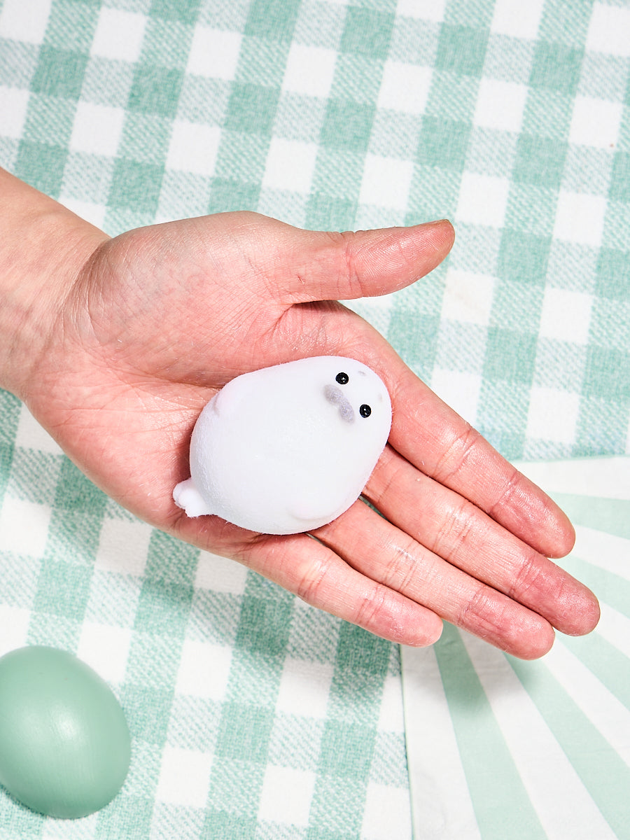 Taba Squishy Cute White Seal Squeeze Toy