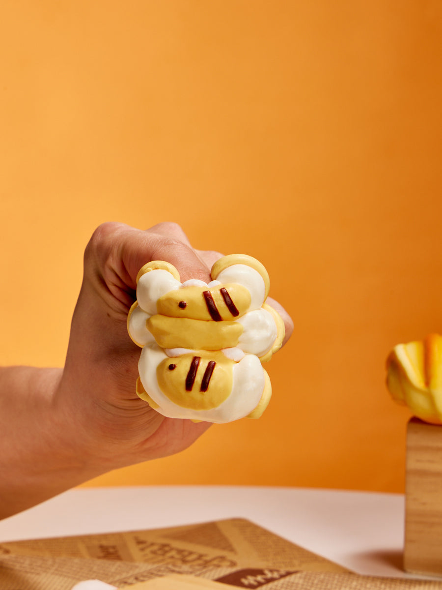 Taba Squishy Cute Bee Cake Squeeze Toy