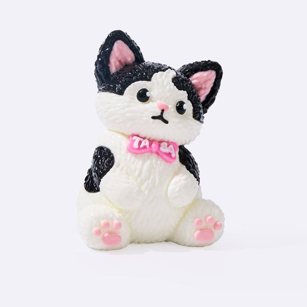 CAT LIKE  バキューム ホワイト SM Tuxedo Cat Squishy – Black & White Cat Squeeze Toy | TABASQUISHY®